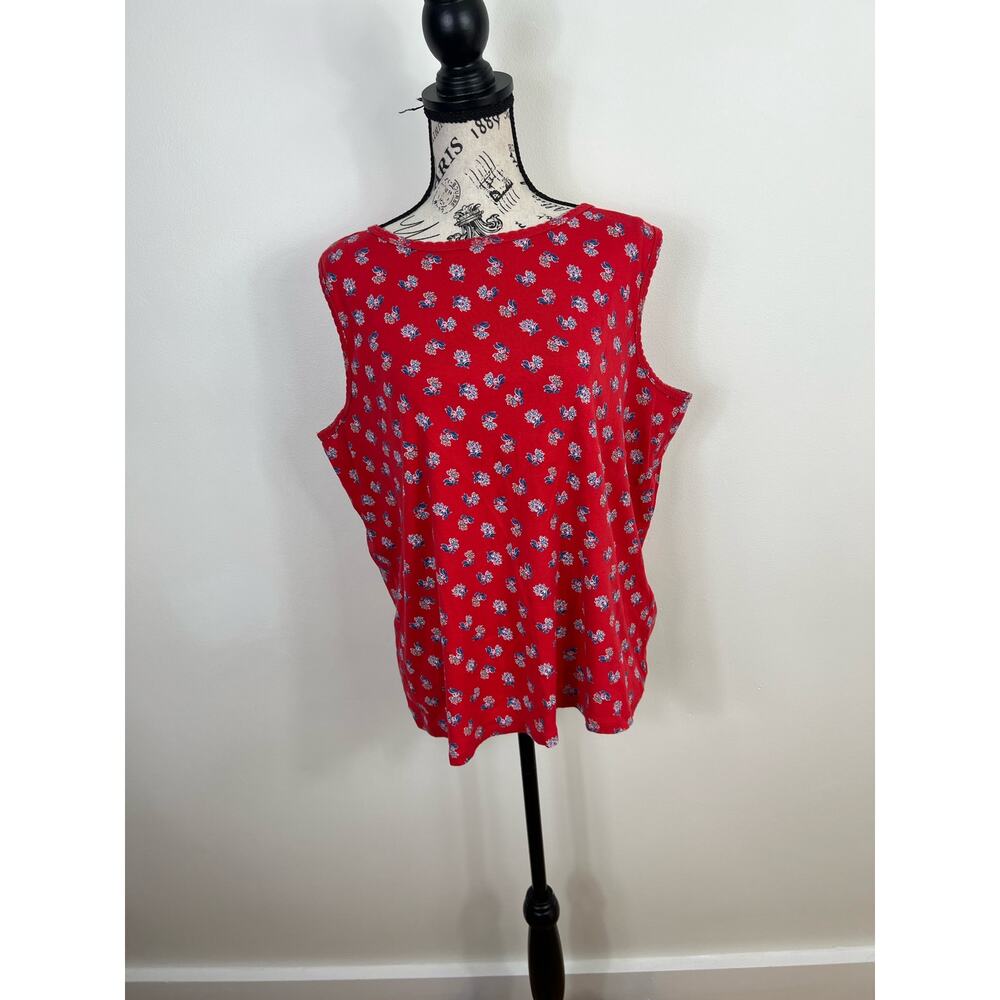 NWOT Croft & Barrow Red and white and Blue Floral tank top